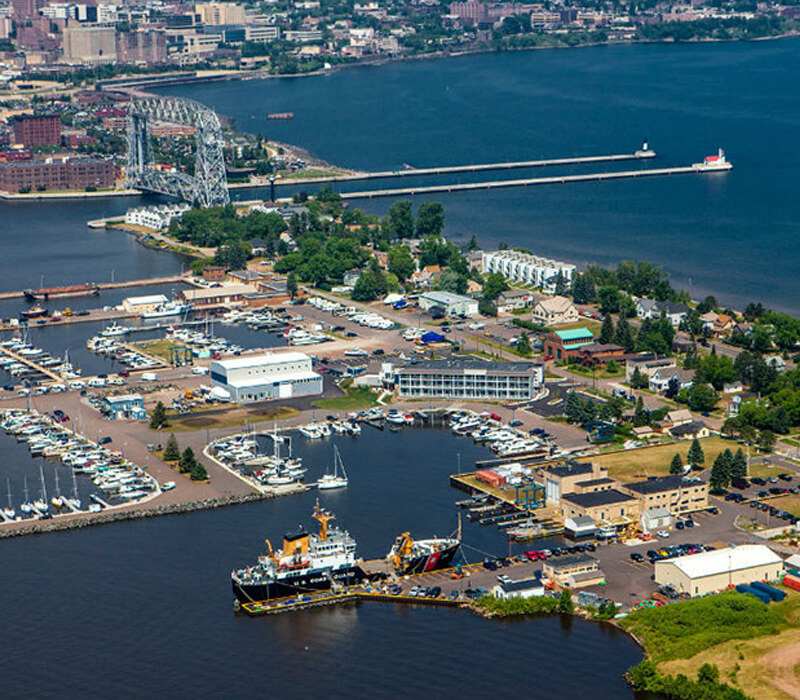 Aerial image of Park Point Marina Inn and the Duluth Harbor