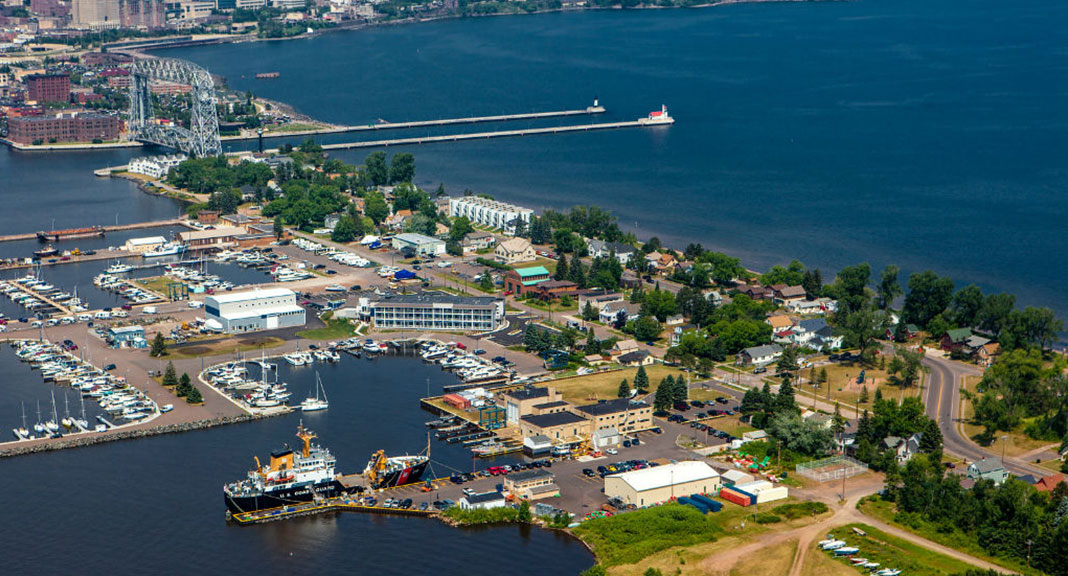 Aerial view of Park Point Marina Inn, Duluth Harbour and Aerial lIft Bridge