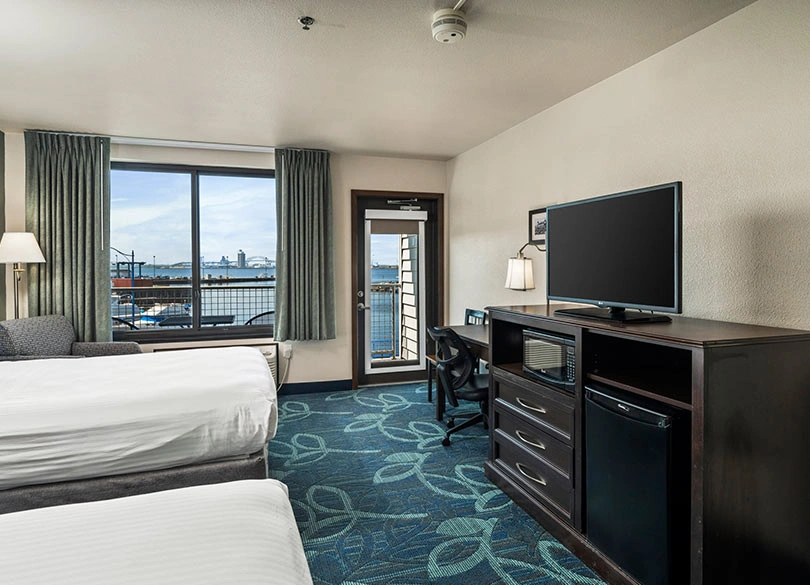 Double Queen Harbor View 